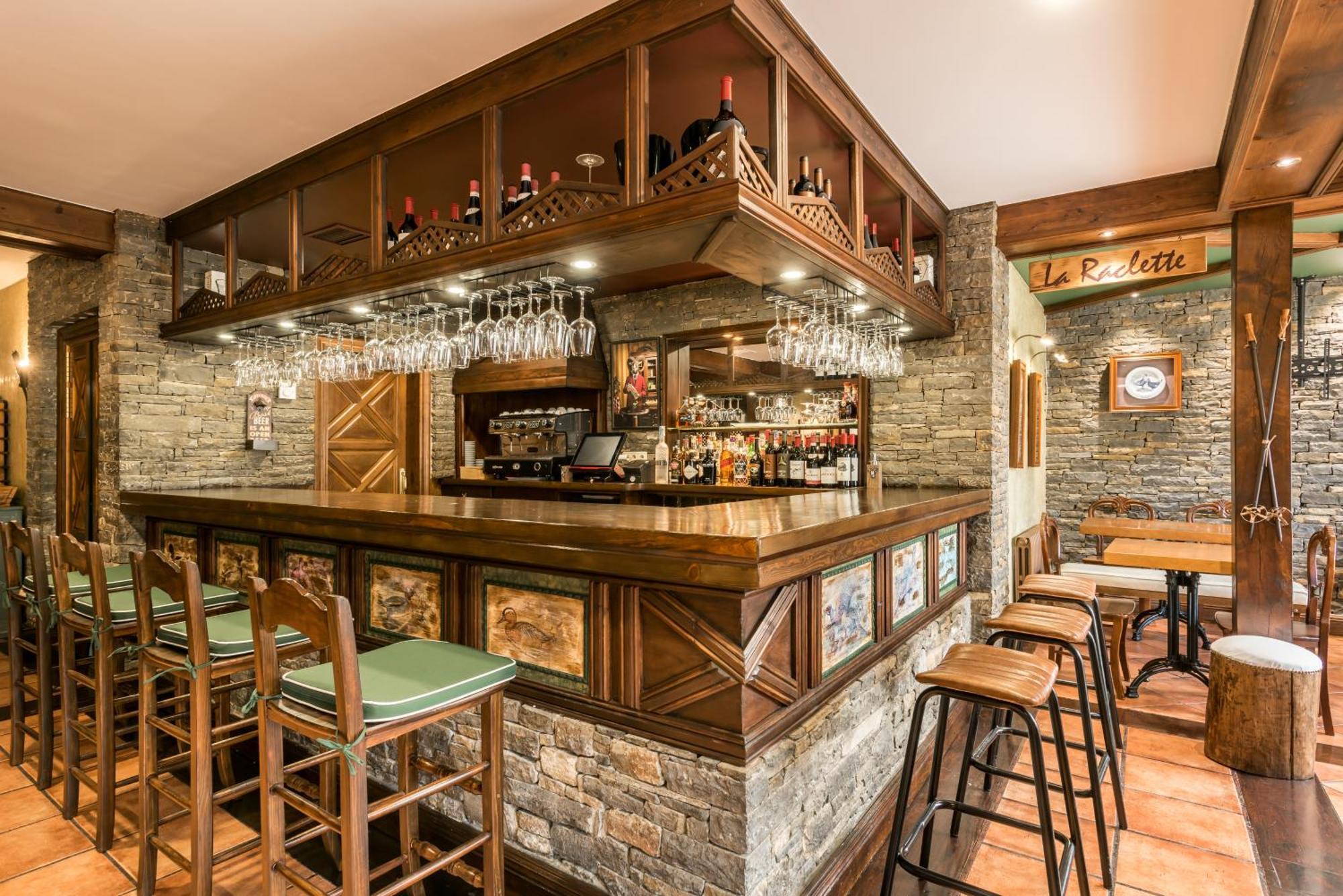 El Refugio De Aran Vielha Aparthotel Экстерьер фото